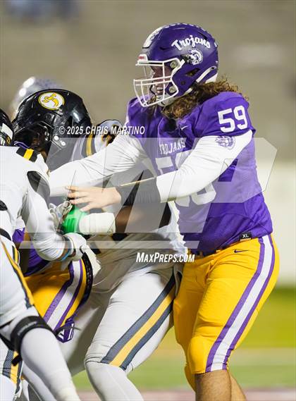 Thumbnail 2 in Irmo vs. Northwestern (SCHSL 5A Division 2 Final) photogallery.