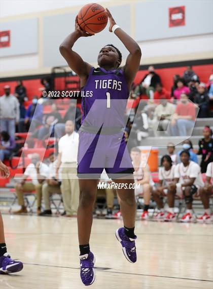 Thumbnail 3 in Pickerington Central @ Groveport-Madison photogallery.
