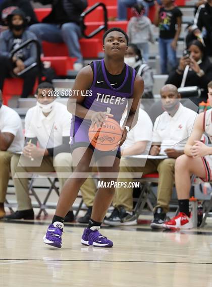 Thumbnail 2 in Pickerington Central @ Groveport-Madison photogallery.