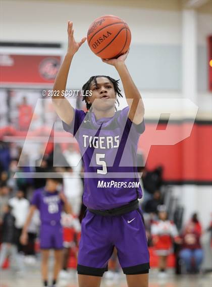 Thumbnail 2 in Pickerington Central @ Groveport-Madison photogallery.