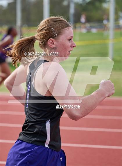 Thumbnail 2 in Rosehill Eagle Relays (300M Hurdles) photogallery.