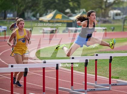 Thumbnail 2 in Rosehill Eagle Relays (300M Hurdles) photogallery.