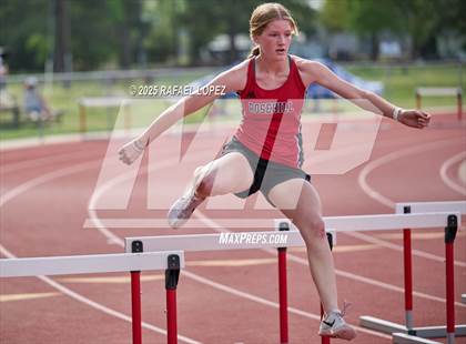 Thumbnail 3 in Rosehill Eagle Relays (300M Hurdles) photogallery.