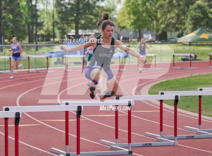 Thumbnail 3 in Rosehill Eagle Relays (300M Hurdles) photogallery.