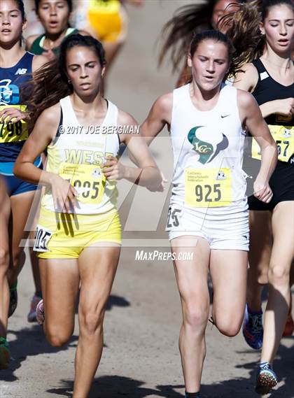 Thumbnail 3 in CIF State Cross Country Championships (Girls D3 Race) photogallery.