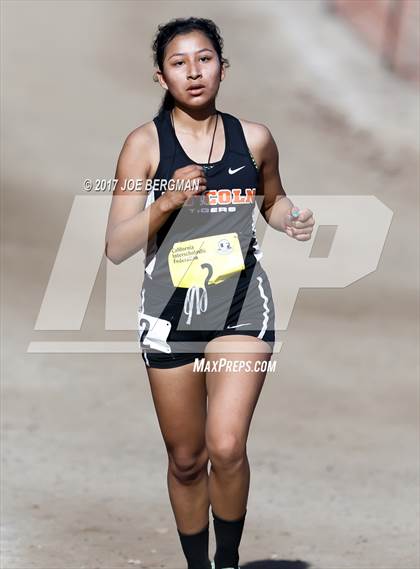 Thumbnail 2 in CIF State Cross Country Championships (Girls D3 Race) photogallery.