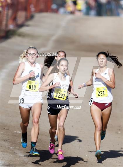 Thumbnail 1 in CIF State Cross Country Championships (Girls D3 Race) photogallery.