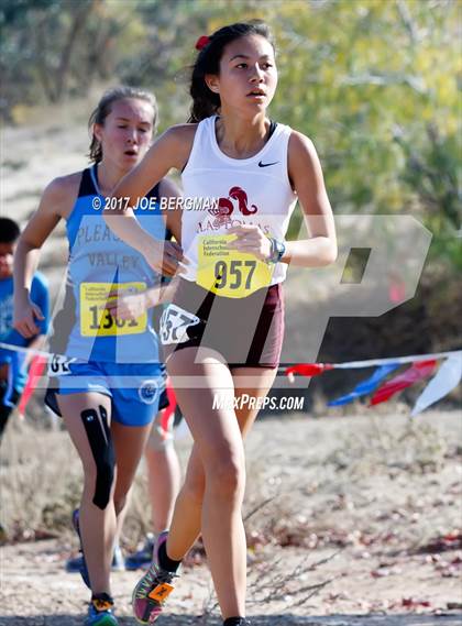 Thumbnail 3 in CIF State Cross Country Championships (Girls D3 Race) photogallery.