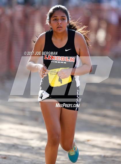 Thumbnail 2 in CIF State Cross Country Championships (Girls D3 Race) photogallery.