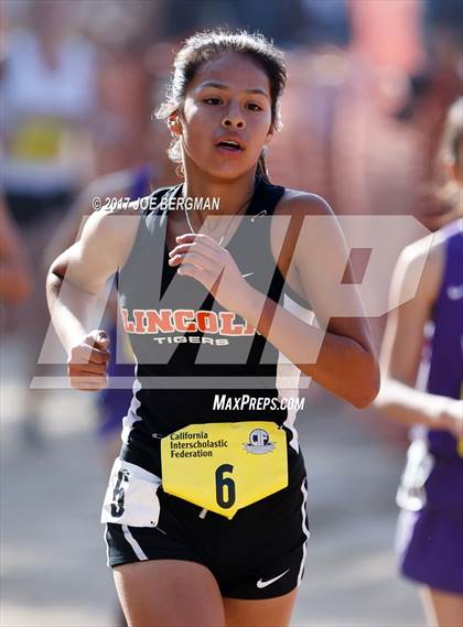 Thumbnail 3 in CIF State Cross Country Championships (Girls D3 Race) photogallery.