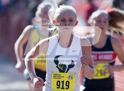 Thumbnail 1 in CIF State Cross Country Championships (Girls D3 Race) photogallery.