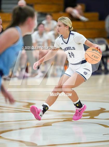 Thumbnail 2 in Valor Christian @ Columbine photogallery.