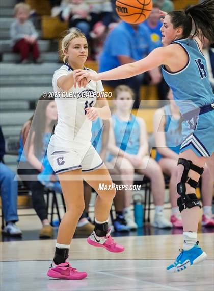 Thumbnail 1 in Valor Christian @ Columbine photogallery.