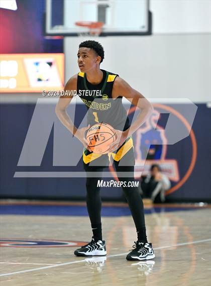 Thumbnail 2 in Vanden vs. Destiny Christian Academy (Fortune Showcase) photogallery.