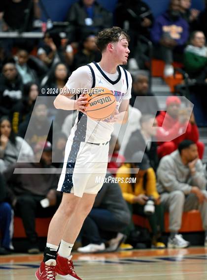 Thumbnail 2 in Vanden vs. Destiny Christian Academy (Fortune Showcase) photogallery.