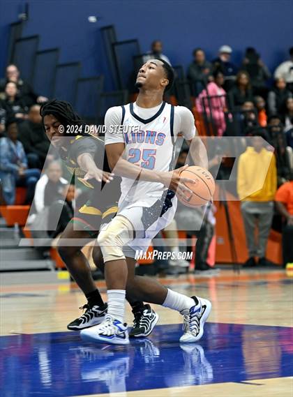 Thumbnail 1 in Vanden vs. Destiny Christian Academy (Fortune Showcase) photogallery.