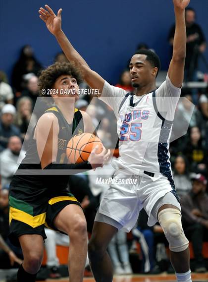 Thumbnail 3 in Vanden vs. Destiny Christian Academy (Fortune Showcase) photogallery.