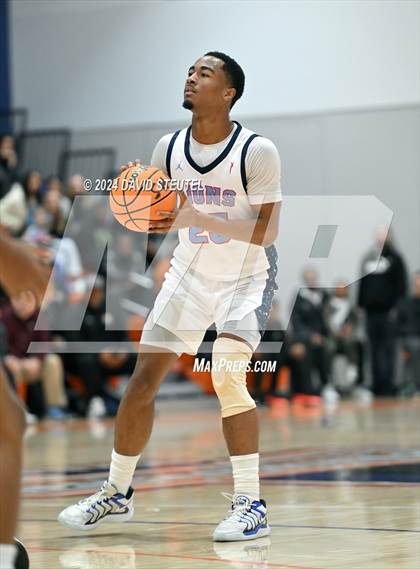 Thumbnail 2 in Vanden vs. Destiny Christian Academy (Fortune Showcase) photogallery.