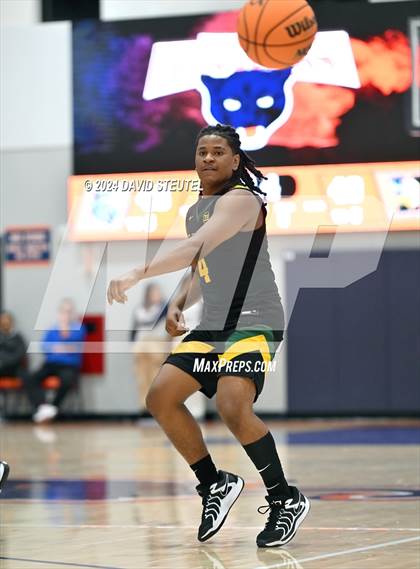 Thumbnail 1 in Vanden vs. Destiny Christian Academy (Fortune Showcase) photogallery.