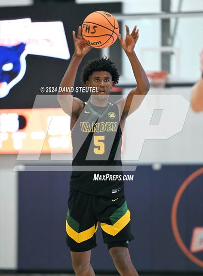 Thumbnail 1 in Vanden vs. Destiny Christian Academy (Fortune Showcase) photogallery.