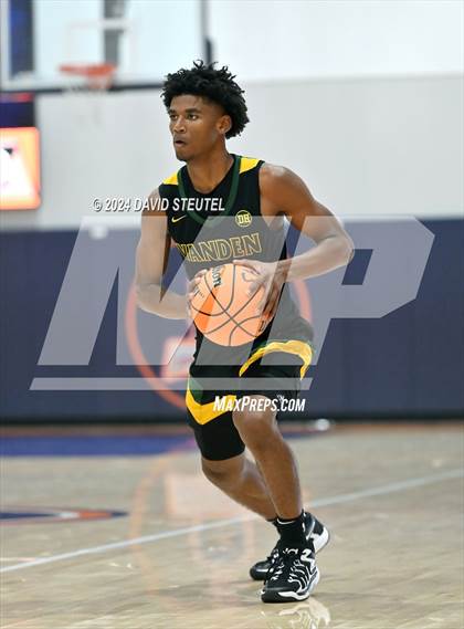Thumbnail 2 in Vanden vs. Destiny Christian Academy (Fortune Showcase) photogallery.