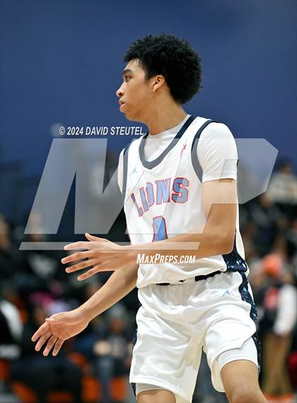 Thumbnail 1 in Vanden vs. Destiny Christian Academy (Fortune Showcase) photogallery.