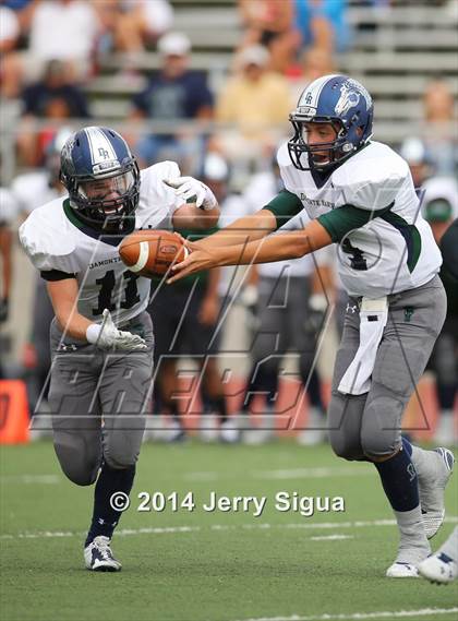 Thumbnail 2 in Elk Grove vs. Damonte Ranch (2014 Honor Bowl - NorCal) photogallery.