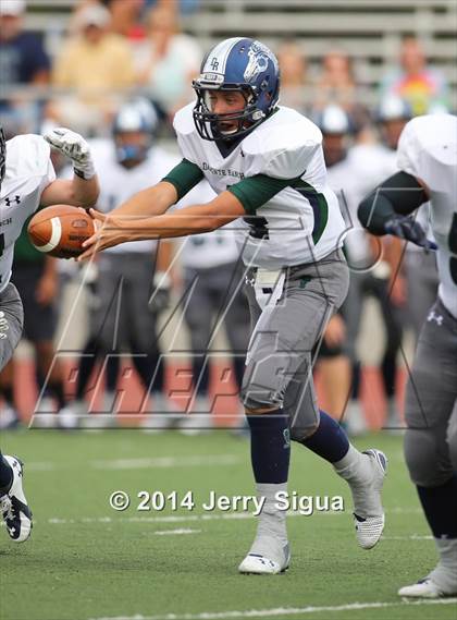 Thumbnail 1 in Elk Grove vs. Damonte Ranch (2014 Honor Bowl - NorCal) photogallery.