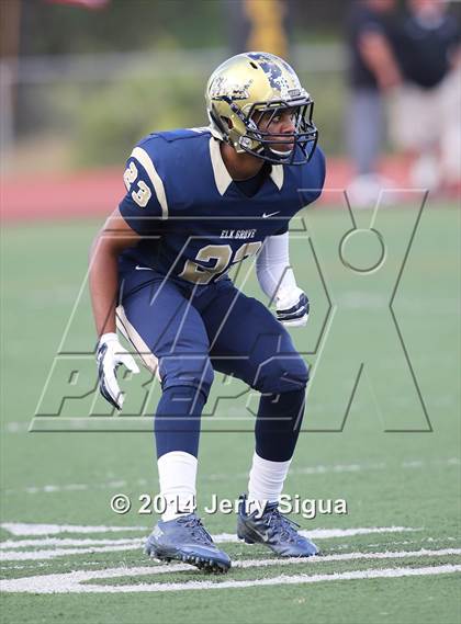 Thumbnail 3 in Elk Grove vs. Damonte Ranch (2014 Honor Bowl - NorCal) photogallery.