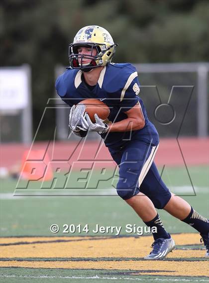Thumbnail 1 in Elk Grove vs. Damonte Ranch (2014 Honor Bowl - NorCal) photogallery.