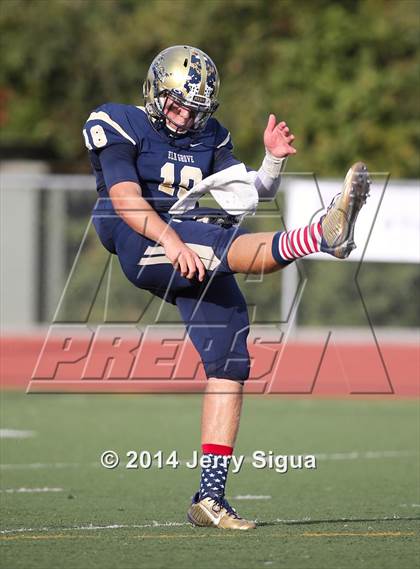 Thumbnail 1 in Elk Grove vs. Damonte Ranch (2014 Honor Bowl - NorCal) photogallery.