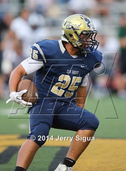 Thumbnail 3 in Elk Grove vs. Damonte Ranch (2014 Honor Bowl - NorCal) photogallery.