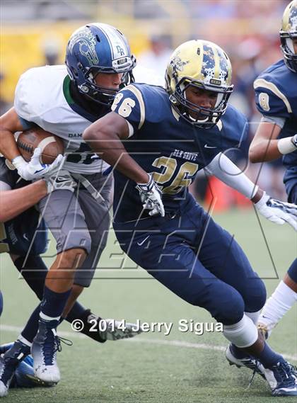 Thumbnail 3 in Elk Grove vs. Damonte Ranch (2014 Honor Bowl - NorCal) photogallery.