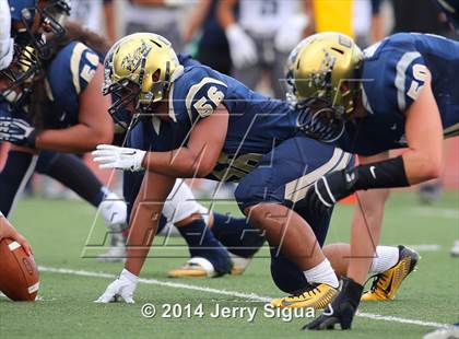 Thumbnail 2 in Elk Grove vs. Damonte Ranch (2014 Honor Bowl - NorCal) photogallery.