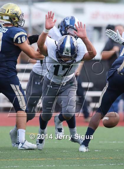 Thumbnail 3 in Elk Grove vs. Damonte Ranch (2014 Honor Bowl - NorCal) photogallery.