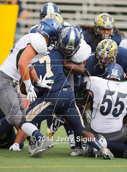 Thumbnail 1 in Elk Grove vs. Damonte Ranch (2014 Honor Bowl - NorCal) photogallery.