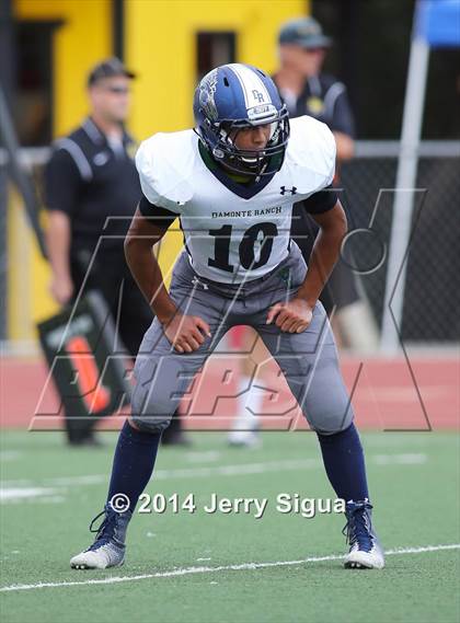 Thumbnail 3 in Elk Grove vs. Damonte Ranch (2014 Honor Bowl - NorCal) photogallery.