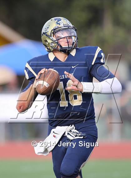 Thumbnail 1 in Elk Grove vs. Damonte Ranch (2014 Honor Bowl - NorCal) photogallery.