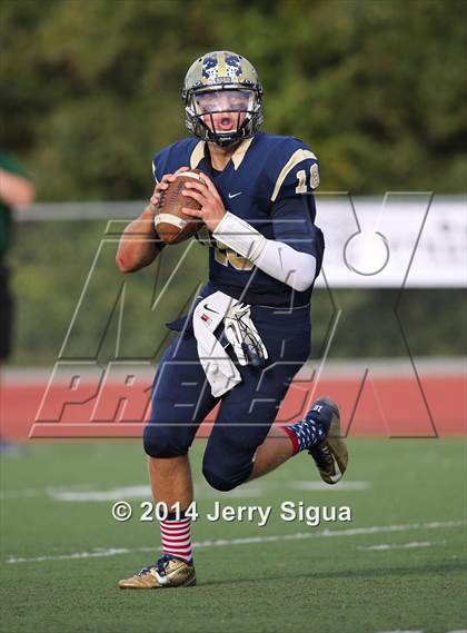 Thumbnail 3 in Elk Grove vs. Damonte Ranch (2014 Honor Bowl - NorCal) photogallery.
