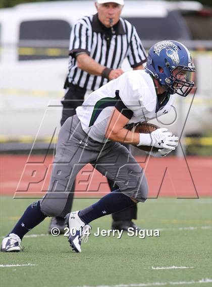 Thumbnail 2 in Elk Grove vs. Damonte Ranch (2014 Honor Bowl - NorCal) photogallery.