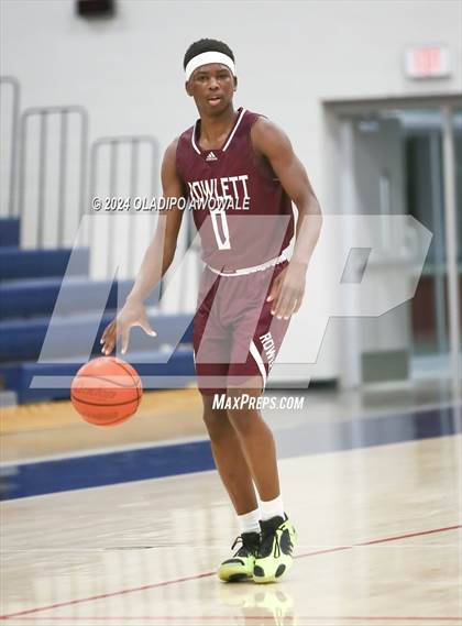 Thumbnail 1 in Grand Prairie vs. Rowlett (Denton Ryan Holiday Showcase) photogallery.