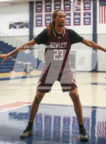 Thumbnail 1 in Grand Prairie vs. Rowlett (Denton Ryan Holiday Showcase) photogallery.