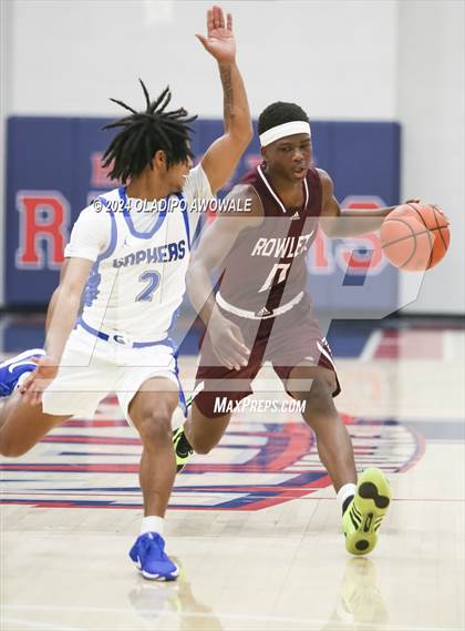 Thumbnail 1 in Grand Prairie vs. Rowlett (Denton Ryan Holiday Showcase) photogallery.