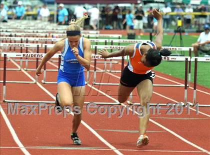 Thumbnail 3 in NYSPHSAA Track & Field Championships (Girls Events - Day 2) photogallery.