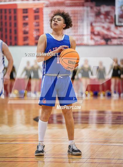 Thumbnail 1 in GV Christian vs. Pahranagat Valley (NIAA Class 1A State Boys Final) photogallery.