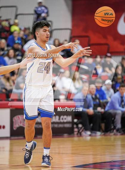 Thumbnail 3 in GV Christian vs. Pahranagat Valley (NIAA Class 1A State Boys Final) photogallery.