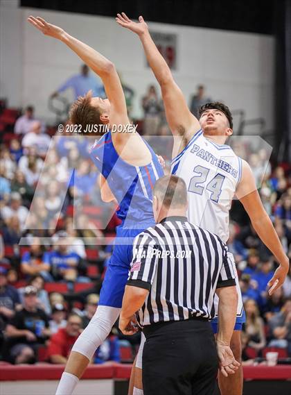 Thumbnail 2 in GV Christian vs. Pahranagat Valley (NIAA Class 1A State Boys Final) photogallery.