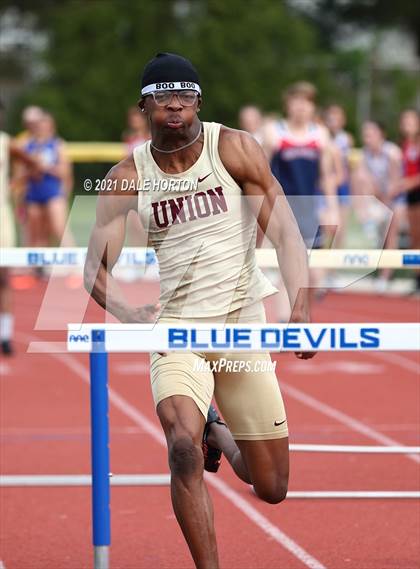 Thumbnail 3 in Union County Championship Relays  photogallery.