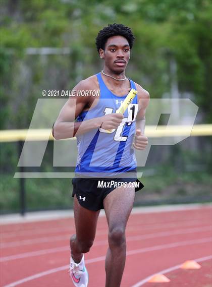 Thumbnail 1 in Union County Championship Relays  photogallery.