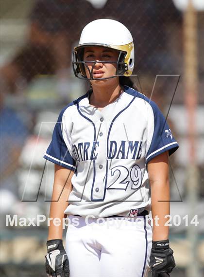 Thumbnail 2 in Harvard-Westlake @ Notre Dame photogallery.
